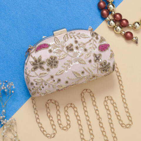 🌸 Blush Gold Embroidered Clutch 🌸