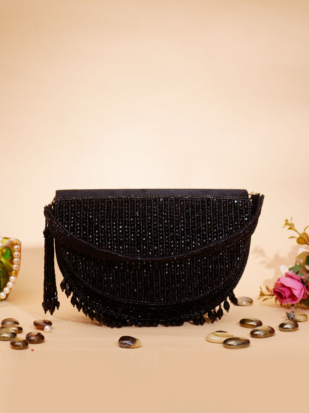 ✨ Silver Gleam Beaded Handbag ✨ - Image 5