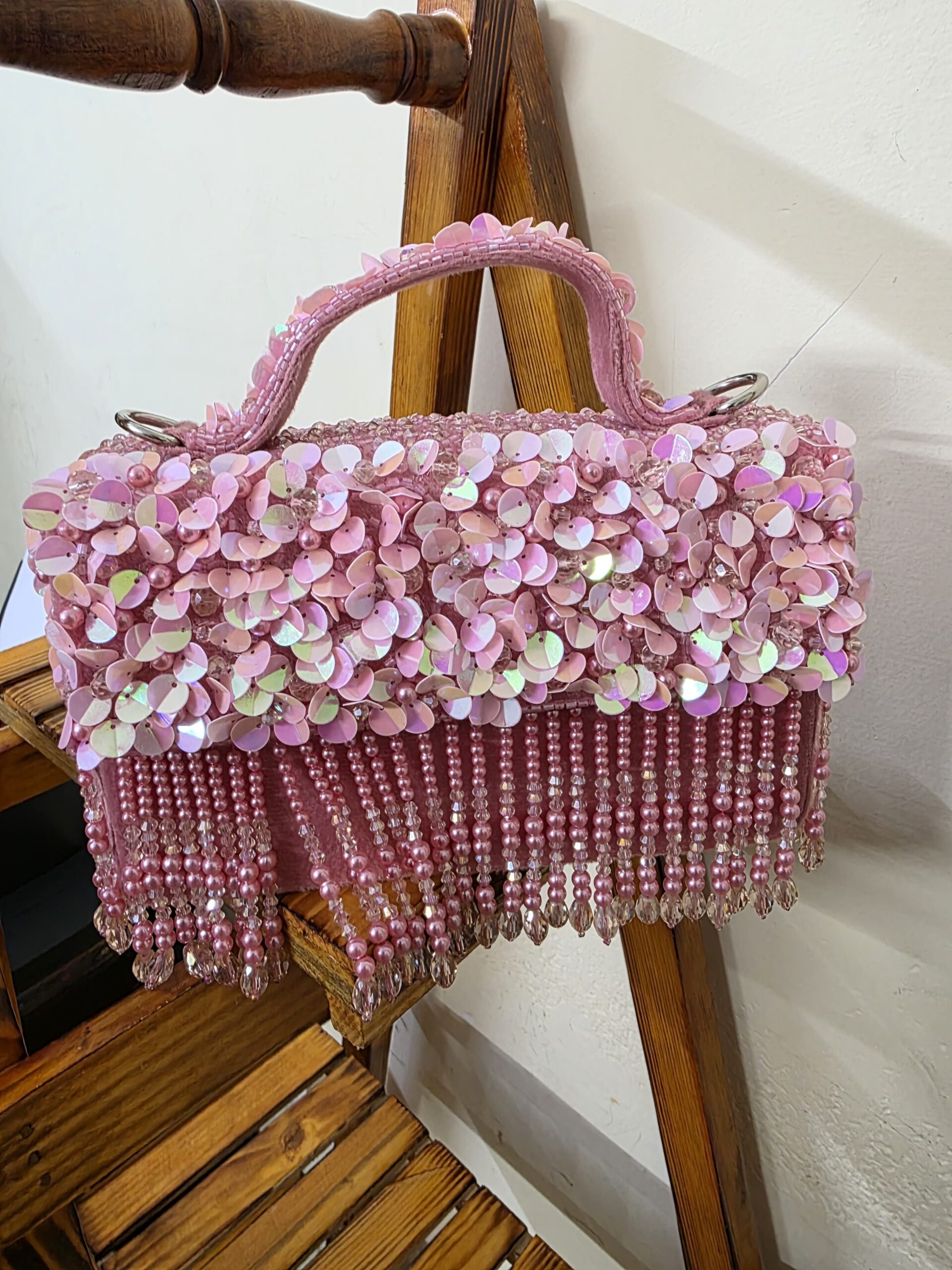 ✨ Pearl Blossom Sequin Handbag ✨ - Image 3