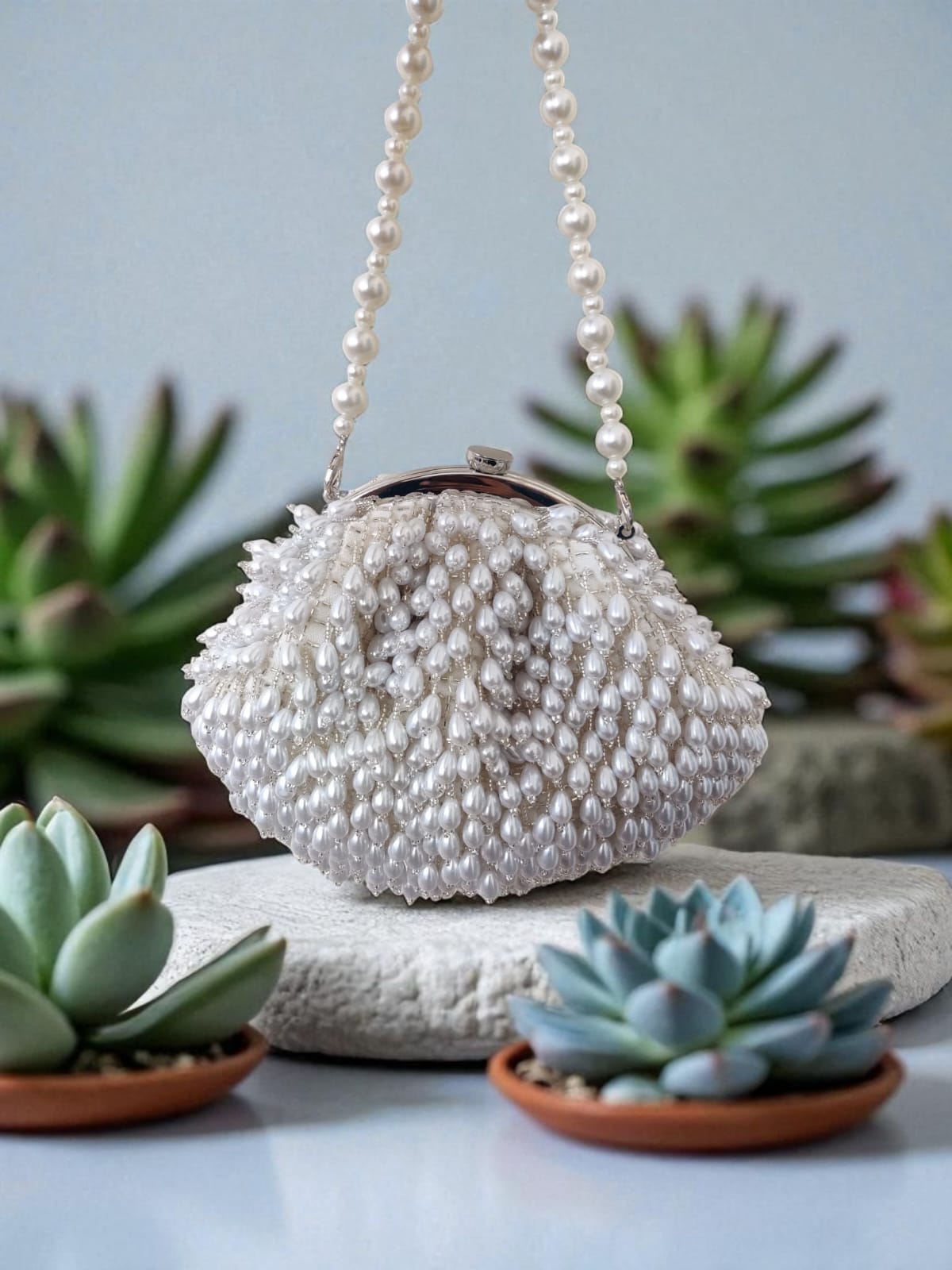 🤍 Classic Pearl Luxe Potli Bag 🤍