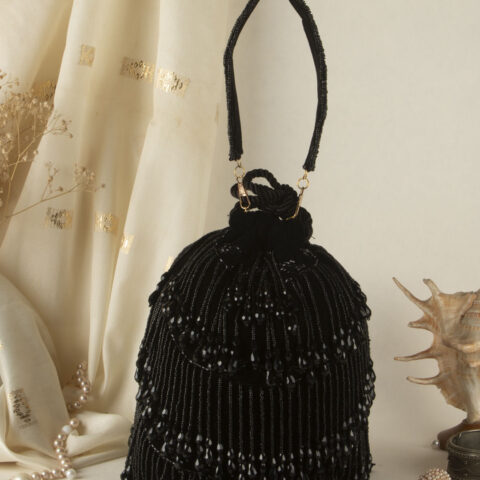 🖤 Noir Elegance Beaded Potli Bag 🖤
