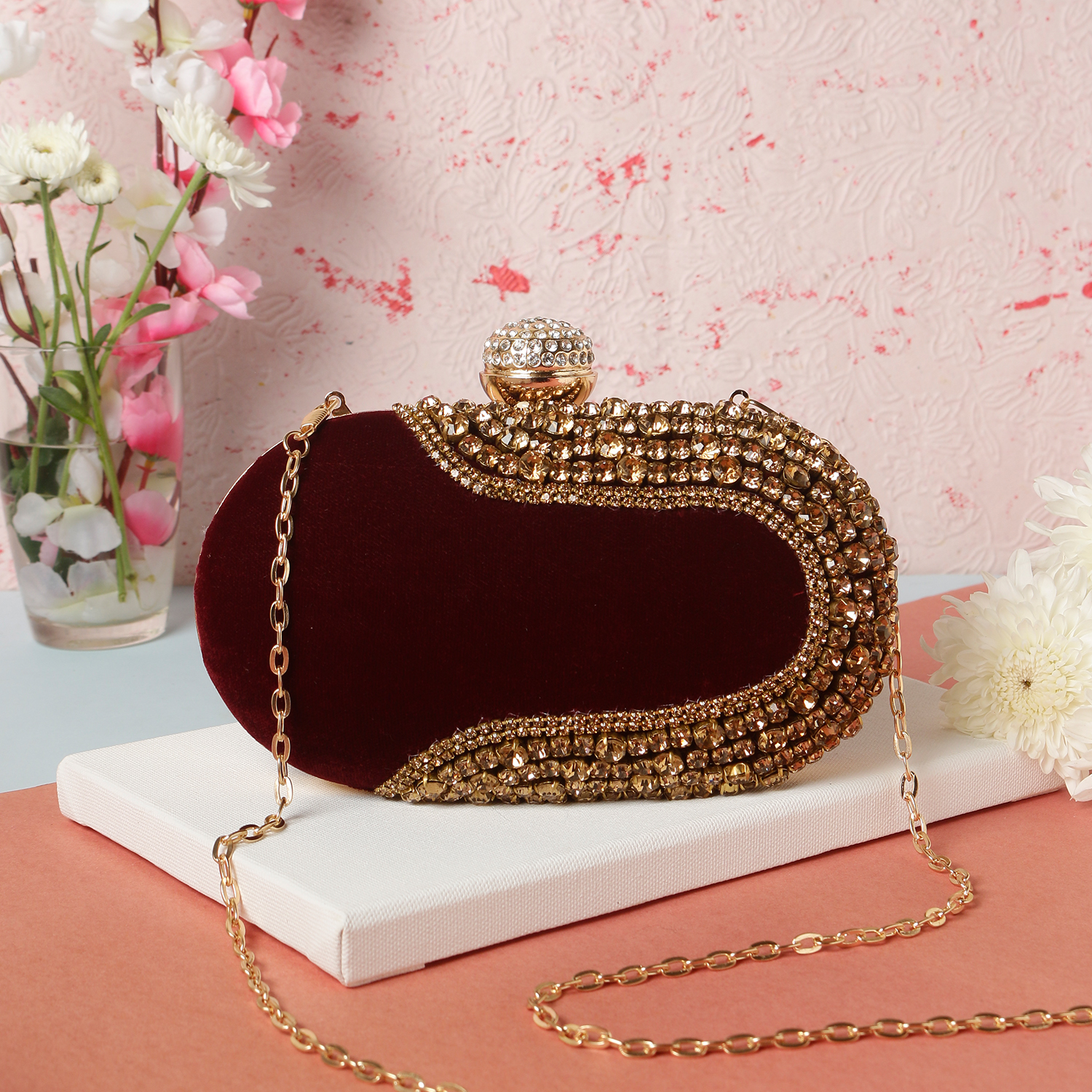 🍷 Royal Maroon Velvet Clutch 🍷