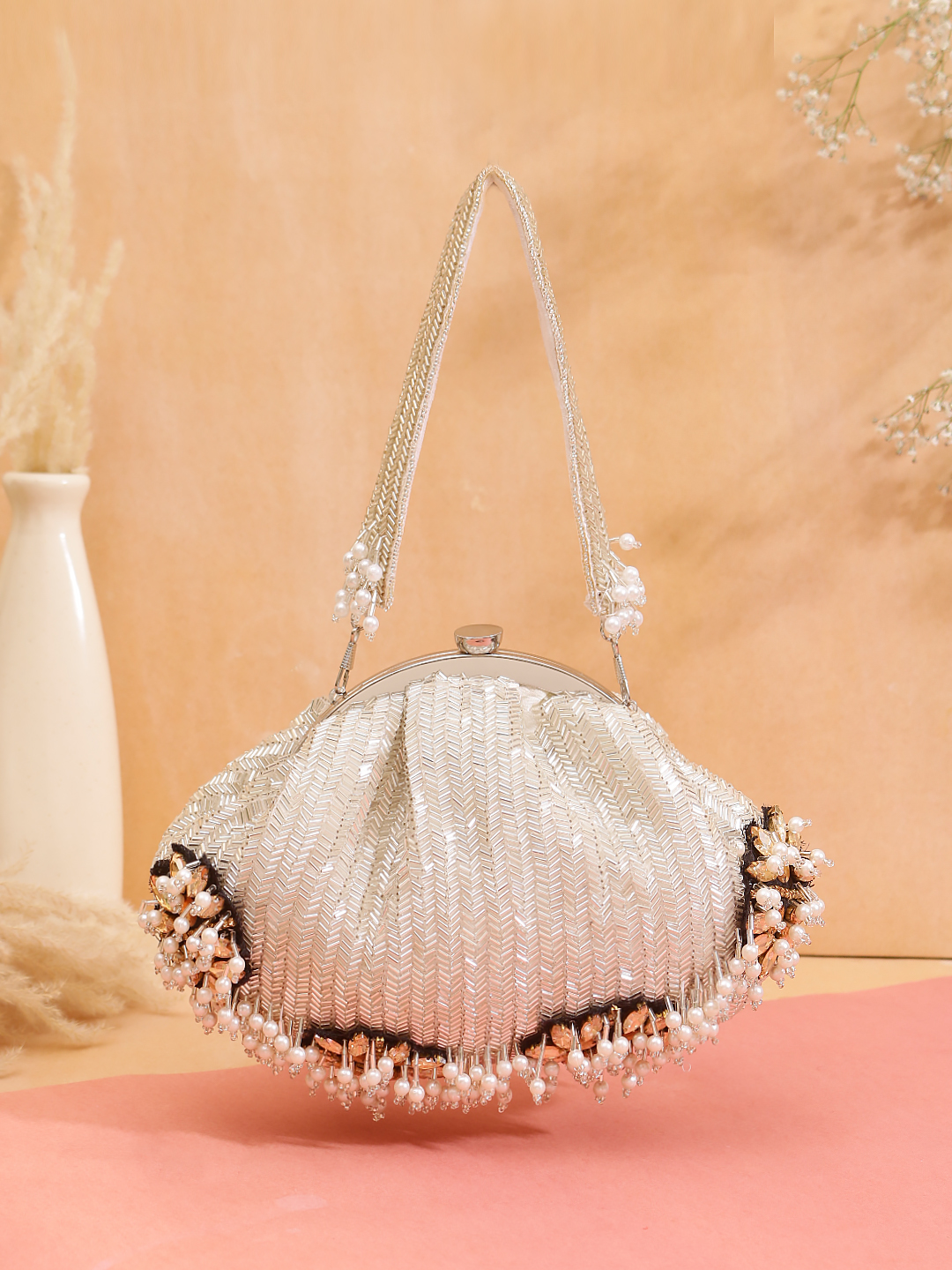 ✨ Ivory Pearl Elegance Potli Bag ✨