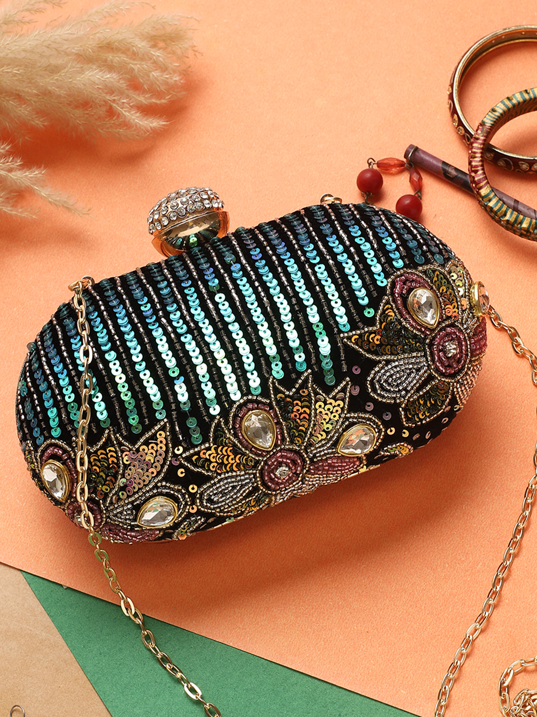 ✨ Royal Hues Sequin Embellished Clutch ✨ - Image 3