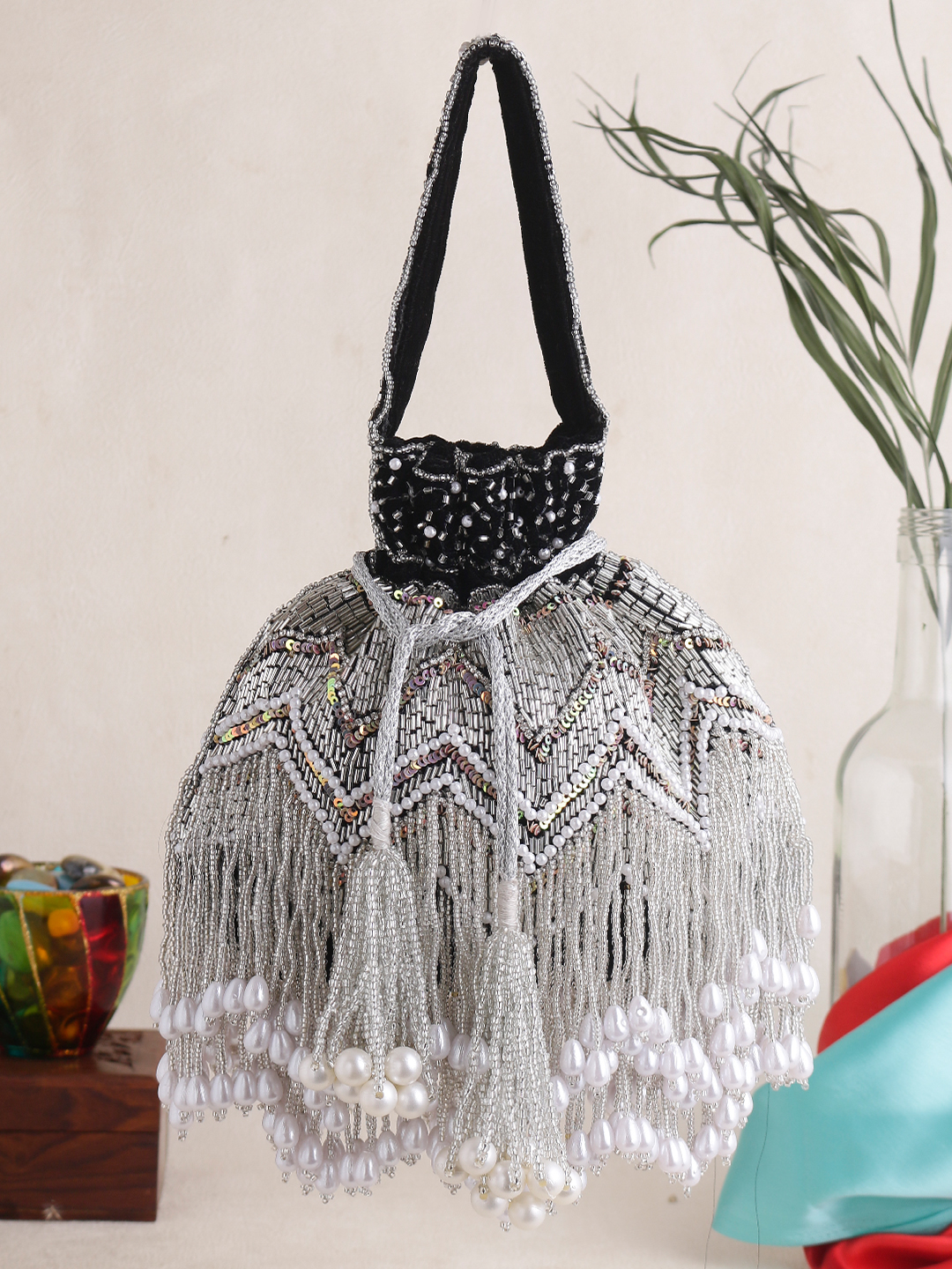 🌸 Blush Royale Beaded Potli Bag 🌸 - Image 4