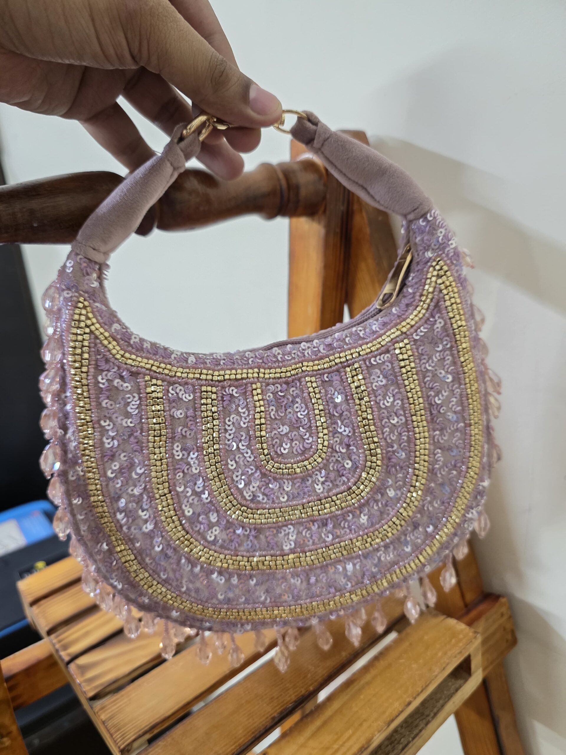 🌟 Regal Arch Handcrafted Potli Bag 🌟 - Image 3