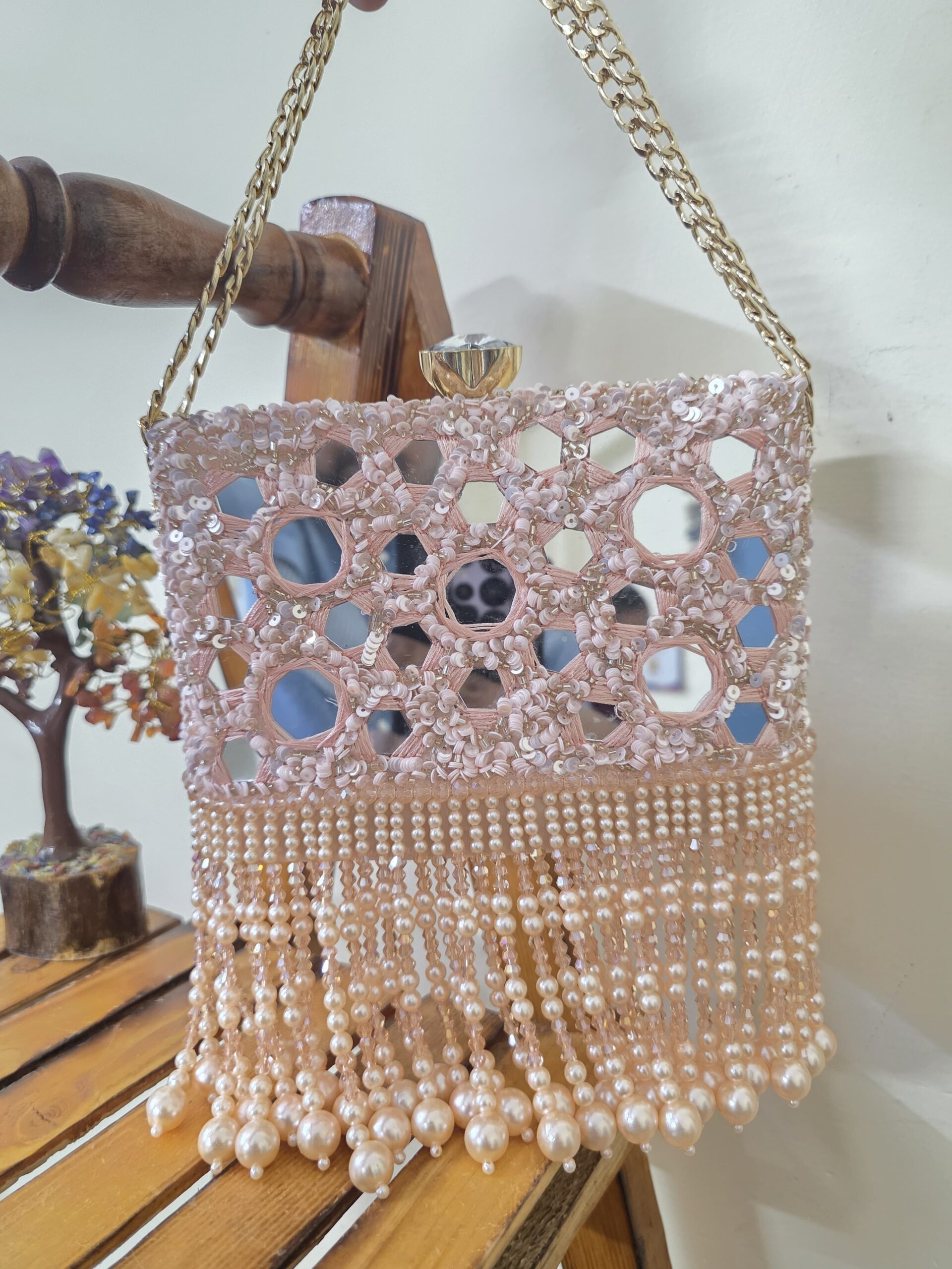 ✨ Mirror Magic Pearl Clutch ✨ - Image 4