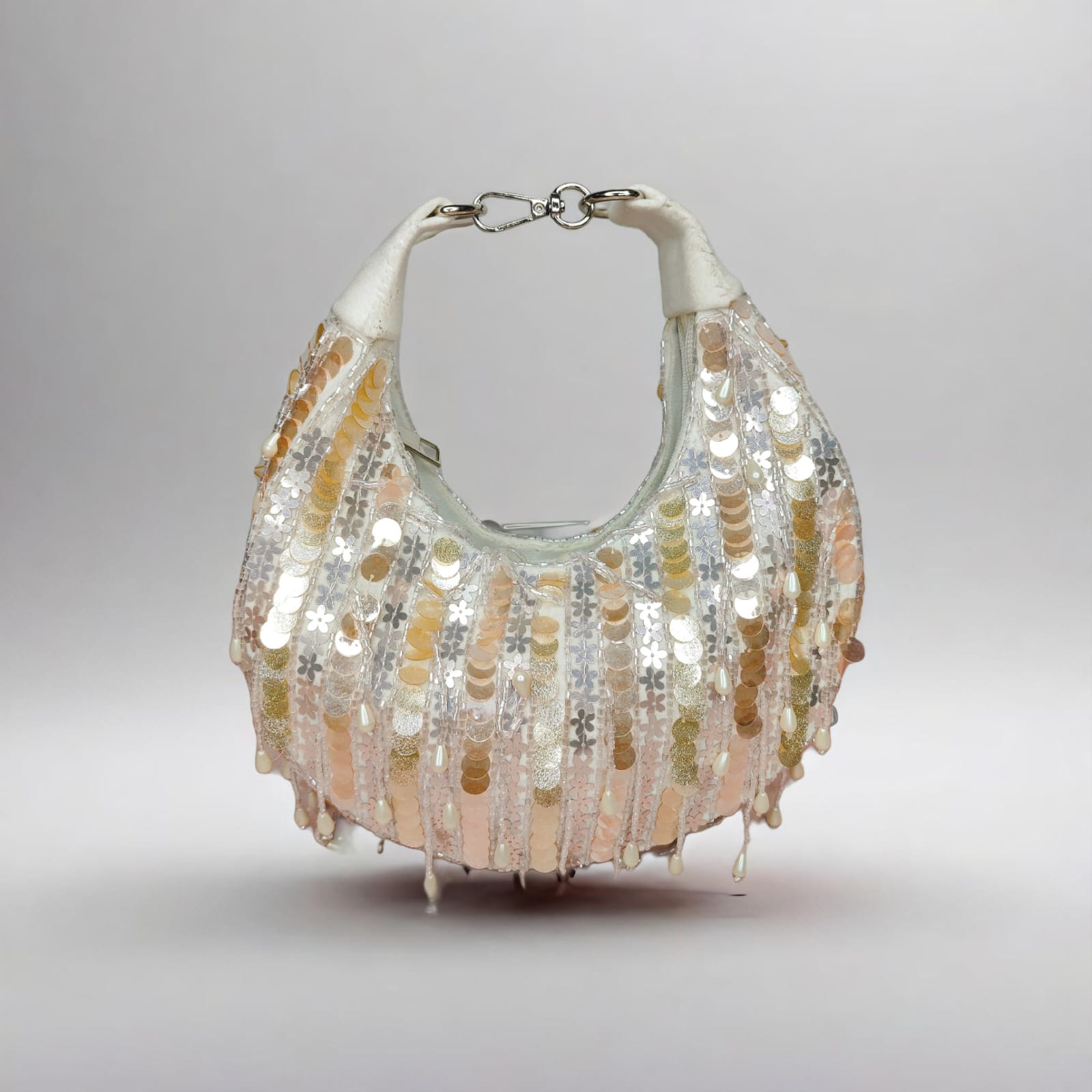 ✨ Shimmer Glow Sequin Statement Bag ✨