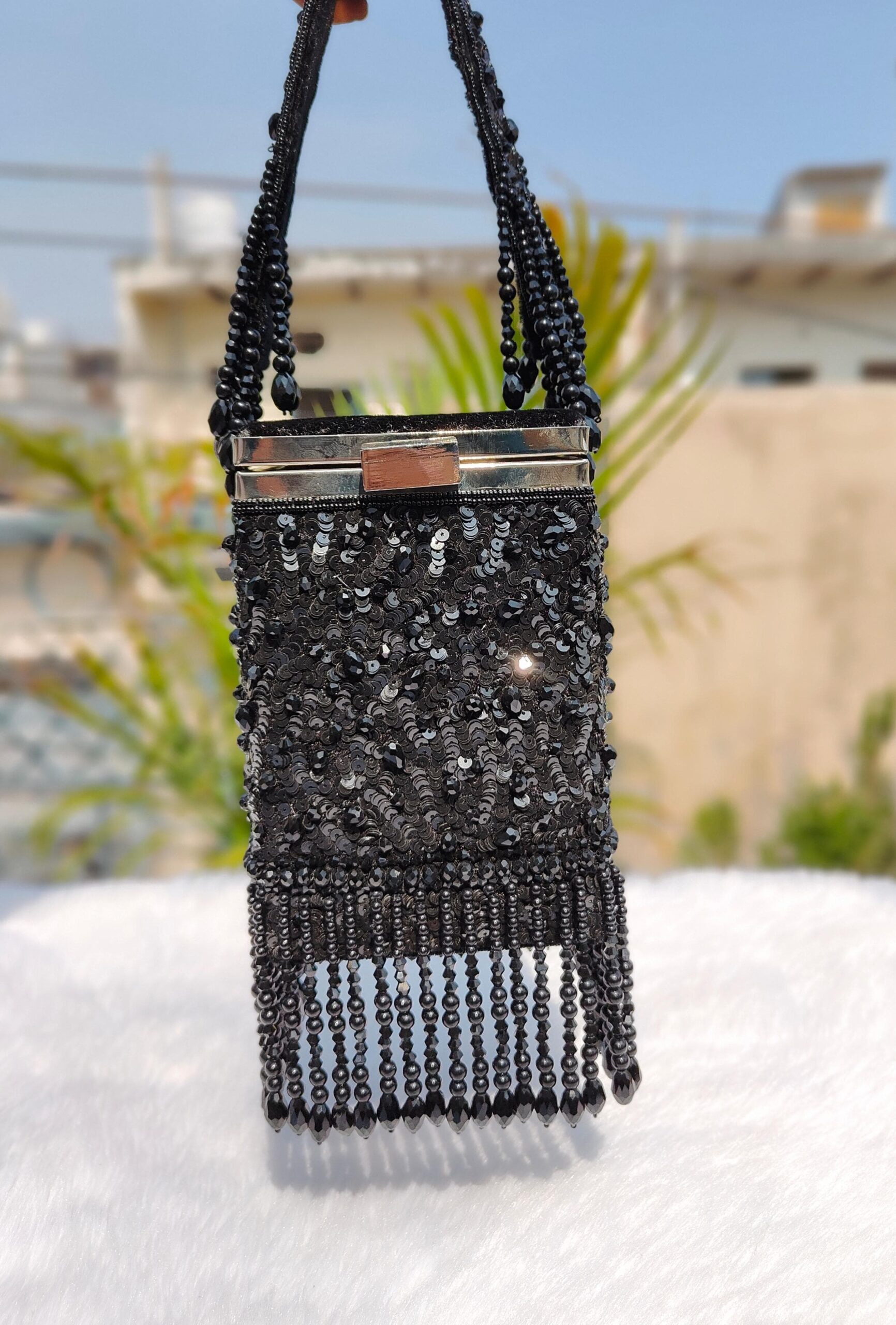 🖤 Midnight Glam Beaded Clutch 🖤