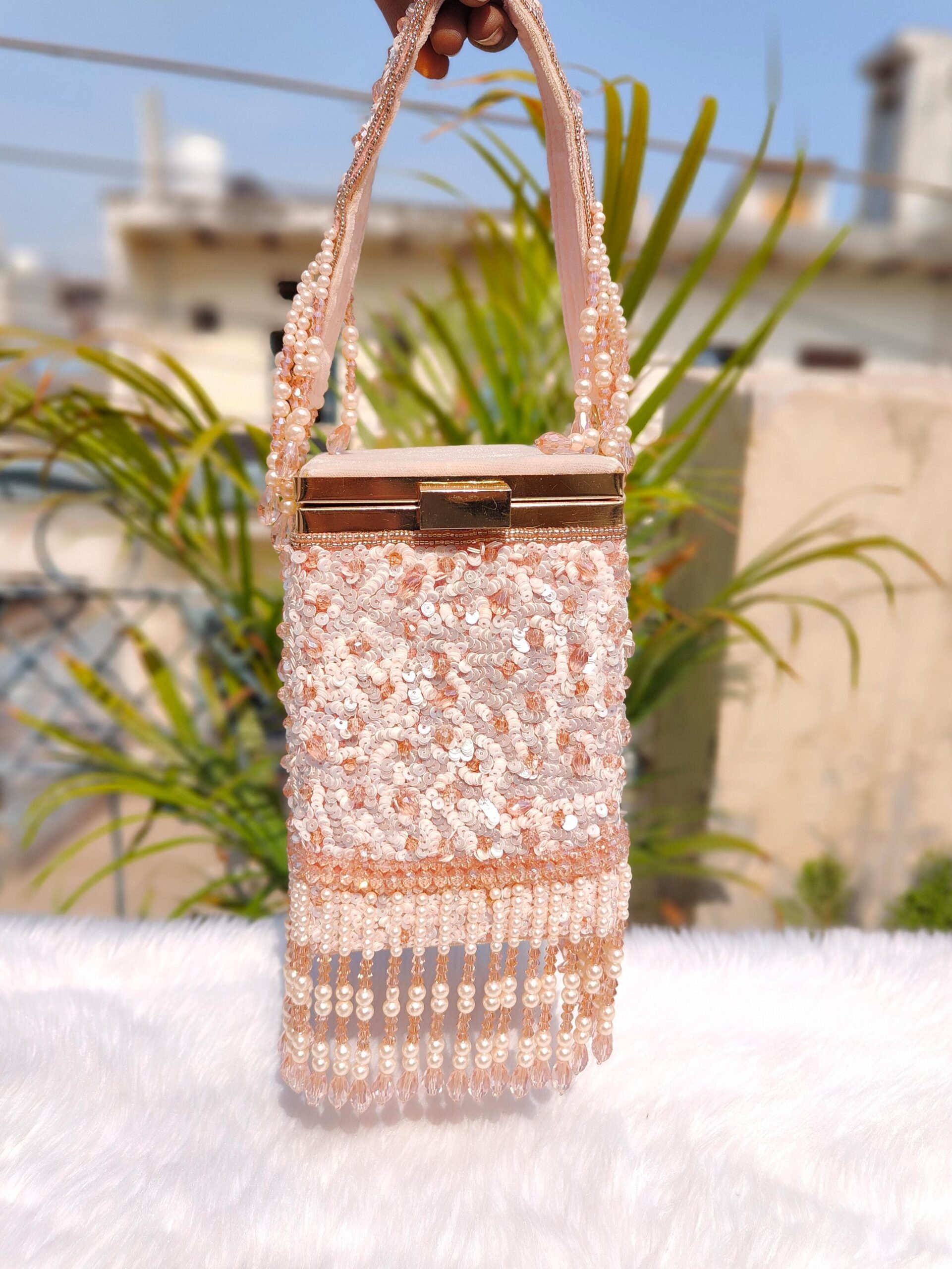 🖤 Midnight Glam Beaded Clutch 🖤 - Image 4